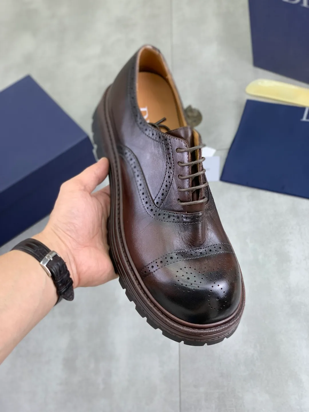 Men's shoes P520 💰【New style】Water-dyed cow lining Original order quality Dior —🆘.Dior Original order purchase, high-end leather shoes, fabric: Made of Italian imported color rubbed wrinkled cowhide➕Water-dyed cow lining/cowhide lining➕Specially available original combination outsole, fine workmanship, real shot🎬Size: 38-45 (with full set of packaging) Color: 3️⃣ colors available